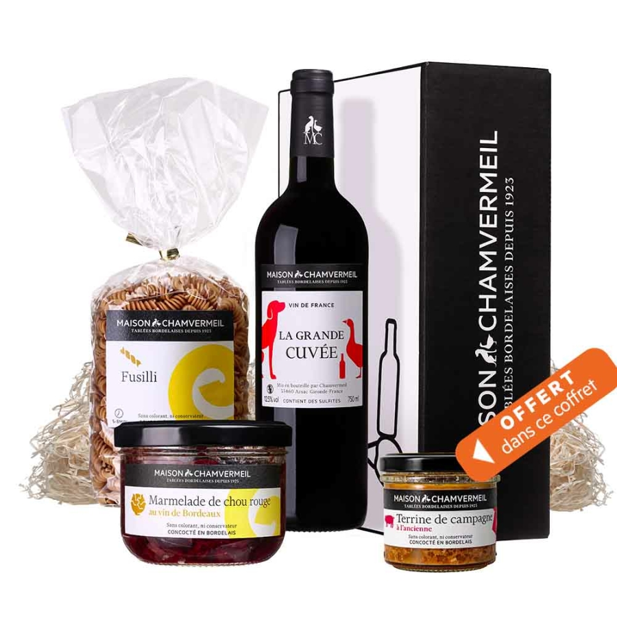 A table avec une Grande Cuvée Coffret vin & gastronomie coffret
